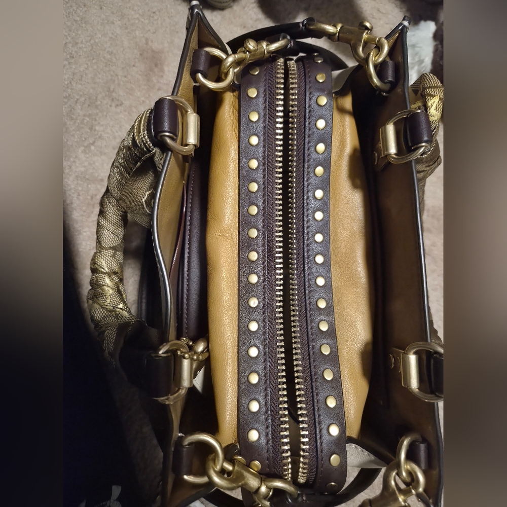 Coach Rouge 25 In Colorblock With Rivets - Picture 5 of 8